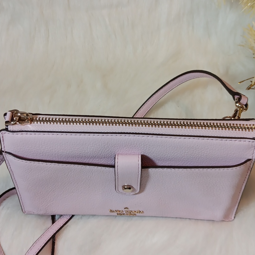 Kate Spade ♠️ Leather Jackson Small Tab Crossbody Purse - Picture 6 of 8